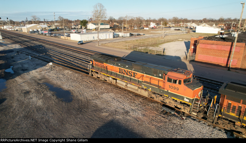 BNSF 1099 Roster shot